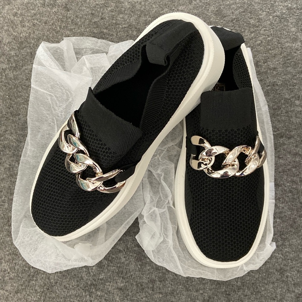 Boutique Brand knit slip on platform sneaker 39
